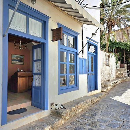 Kirki Hydra Hotel Exterior photo